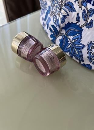 Денний пептидний ліфтінг-крем для нормального та комбинінованого типу шкіри обличчя та шиї:  estee lauder resilience multi-effect creme 15 мл spf15