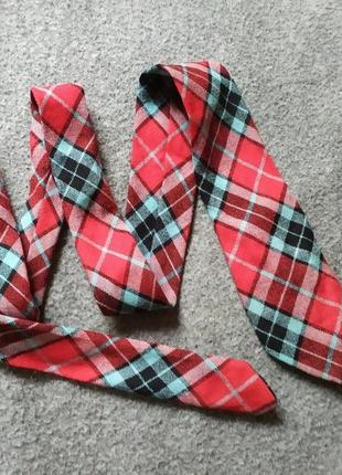 Краватка. шерсть. шотландія