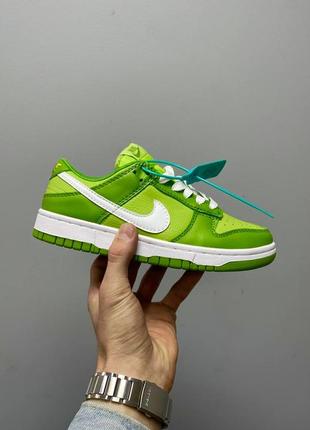 Крутезні яскраві кросівки nike sb dunk low chlorophyll green зелені унісекс 36-45 р
