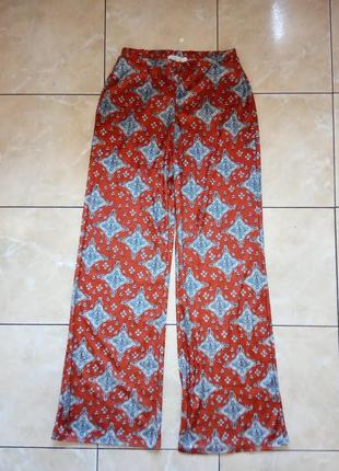 Стильные длинные велюровые брюки р.м с ярким принтом easy wear испания