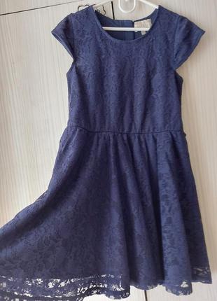 Кружевное (гипюровое) синее платье, кожный сарафан