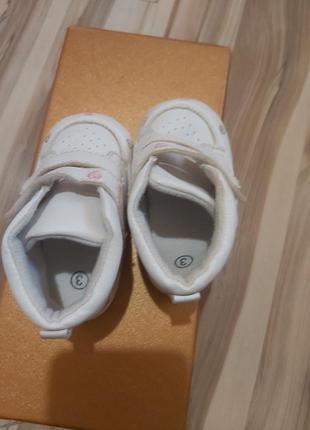 Ботинки для малышей 12-18 месяцев3 фото