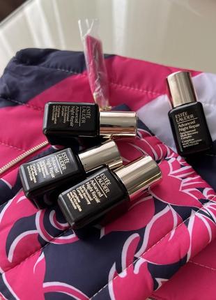 Нічна зволожуюча сиворотка проти зморшок: estée lauder advanced night repair synchronized multi-recovery complex mini 7 или2 фото