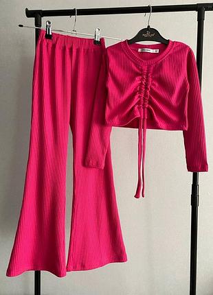 Костюм на дівчинку