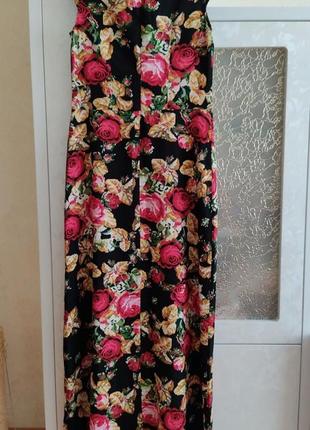 Невероятное платье с розами2 фото