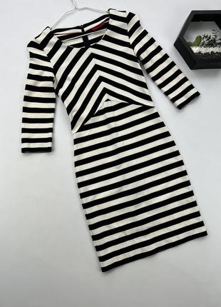 Жіноче плаття hugo boss