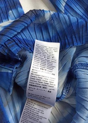 Плиссированная полупрозрачная блуза с длинными рукавами клёш5 фото