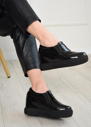 Туфли-сникерсы женские демисезонные черного цвета 154202l gl_55