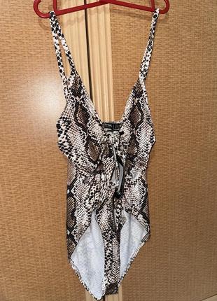 Боди в змеиный принт