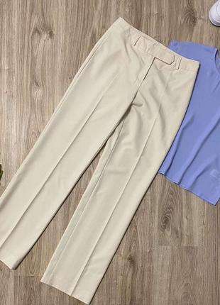 Бежевые брюки, стрелки, comma