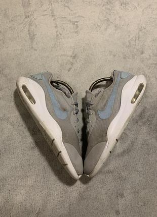 Женские кроссовки nike air
