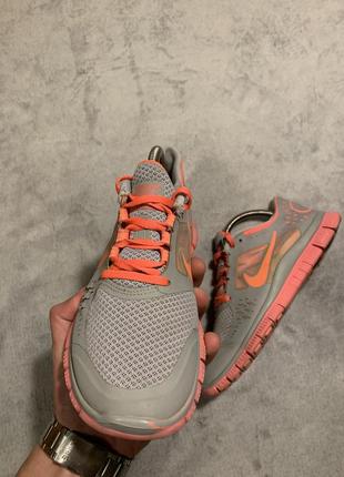 Женские кроссовки nike free run4 фото