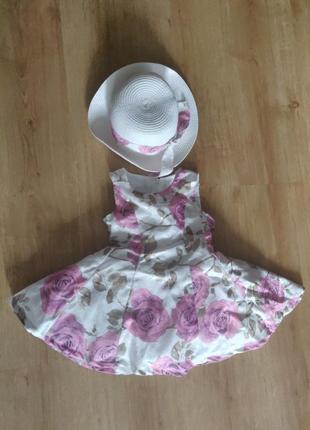 Пышное праздничное платье принцессы с бантом, в коплекте шляпа