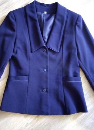 Темно-синий школьный пиджак, размер 38