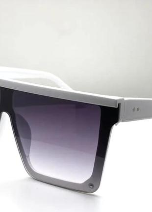 Супер- стильні, трендові сонцезахисні окуляри6 фото