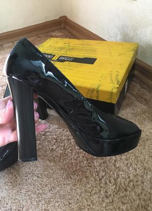 Лаковые туфли antonio biaggi, 37 размер3 фото