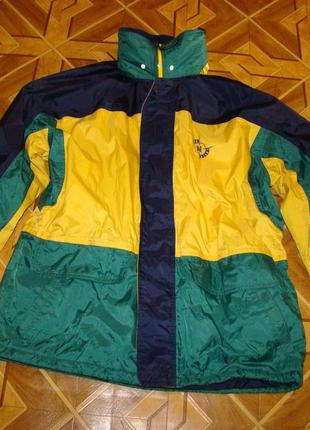 Чоловіча курточка в спортивному стилі з вадами р.р.s/m/l