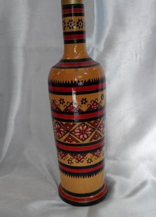 Украинский сувенир: бутылка с 6-тю стаканами на подносе.3 фото