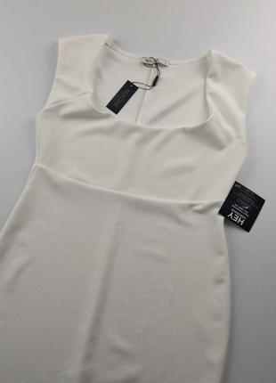Плаття по фігурі nelly футляр l біле2 фото