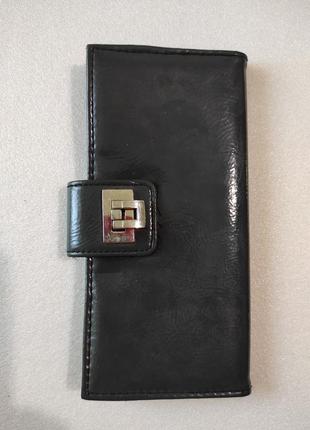 Стильний, зручний, місткий гаманець з безліччю відділень. розмір 9х19