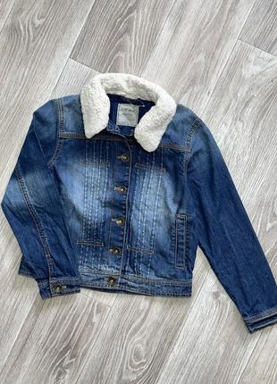 Куртка джинсовая