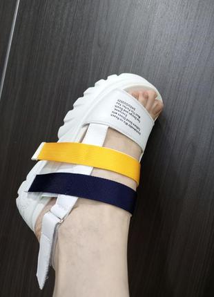 Босоножки / босоножки