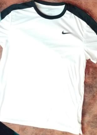 Футболка nike