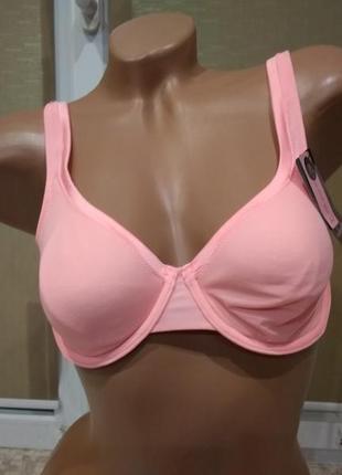 Фирменный бюст из микрофибры 75b hunkemoller. мягкие чашки на косточках.4 фото