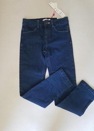 Новые джинсы-скинни темно-синие