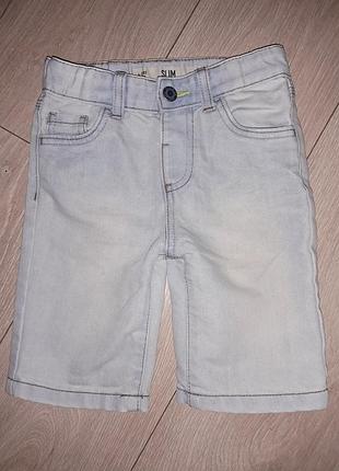Джинсовые шорты на 4-5 лет ростом 110 см