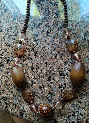 Бусы,колье из натурального дерева