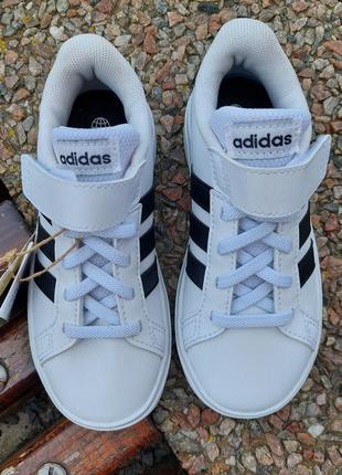 Оригинальные кроссовки adidas 27/28р3 фото