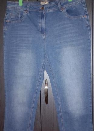 Стильні джинси m&co, розмір 16/44.