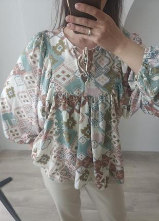 Блуза з об'ємними рукавами в стилі бохо tu3 фото