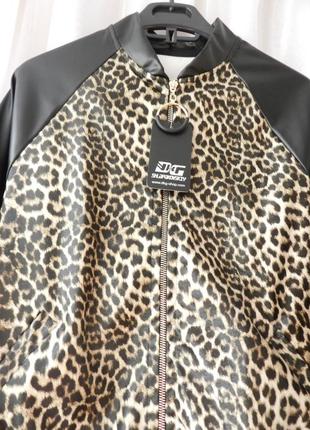 Куртка бомбер экокожа стрейч принт лео леопард с кольцом3 фото