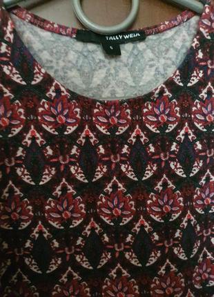 Сукня в обтяжку tally weijl по фігурі з принтом літня бордо3 фото