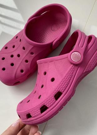 Для дівчини crocs c 10/11 на ножку 17 см