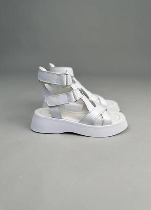 Стильные белые сандалии/босоножки с пряжкой ремешком женские кожаные/кожа летние,женская обувь на лето 2023-20245 фото