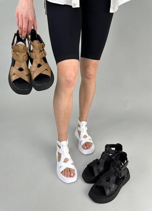 Стильні білі сандалі/босоніжки з пряжкой ременцем жіночі шкіряні/шкіра  літні,жіноче взуття на літо 2023-20247 фото