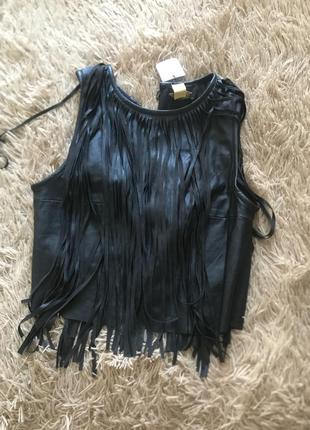 Кофта з бахромою