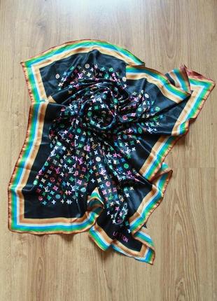 Обворожительный шелковый платок разноцветный  люкс бренд loius vuitton paris франция