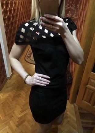 Эффектное черное замшевое платье s- m размер