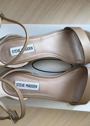 Босоножки бежевые steve madden3 фото