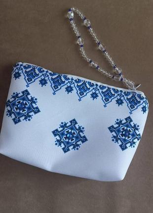 Сумочка-клатч нареченої в українському стилі, біло-синя1 фото