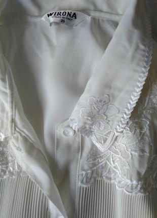 Р 16 / 50-52 классическая нарядная белая айвори блуза блузка рубашка с вышивкой и гофре5 фото