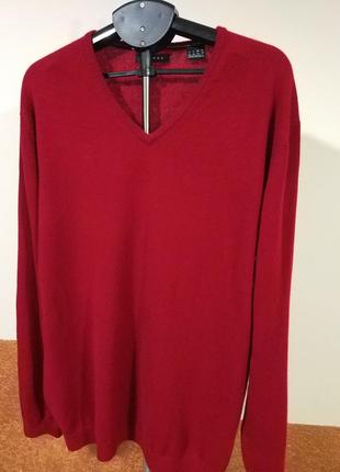 Фирменный стильный качественный натуральный кашемировый джемпер.