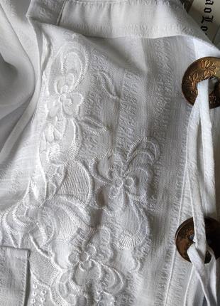 Р 14 / 48-50 нарядная красивая белая блуза блузка рубашка с вышивкой и карманами5 фото