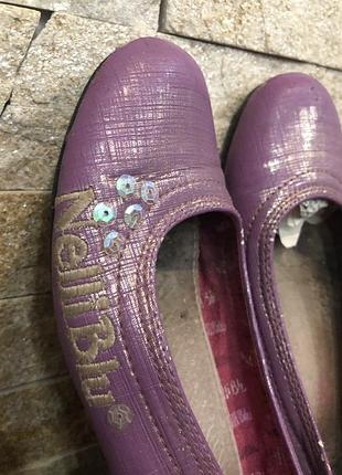 Красиві туфлі бузкові 2