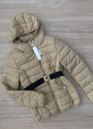 Куртка пуховик демисезонная еврозима с капюшоном rinascimento бежевая