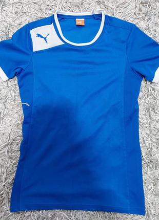 Шикарная футболка для спорта терморигулирующая ткань (drycell) от puma.